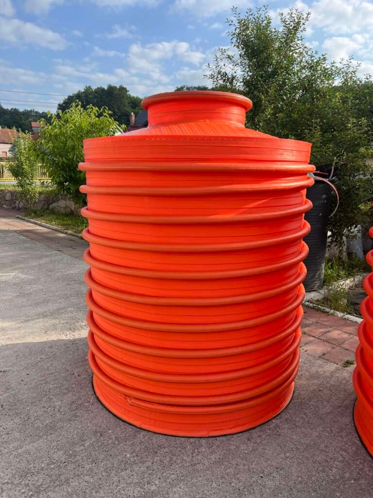 Vertikalni plasticni rezervoari 5